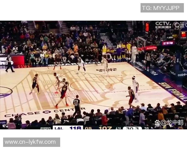 2018年勇士与活塞激战回顾:一场精彩的篮球对决与战术较量 2018年勇士与活塞激战回顾:一场精彩的篮球对决与战术较量