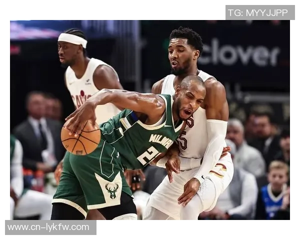 勇士与雄鹿激战10月29日NBA赛场巅峰对决精彩回顾与分析