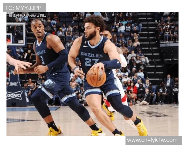 火箭队与灰熊队激战正酣2018年12月17日精彩回顾与分析